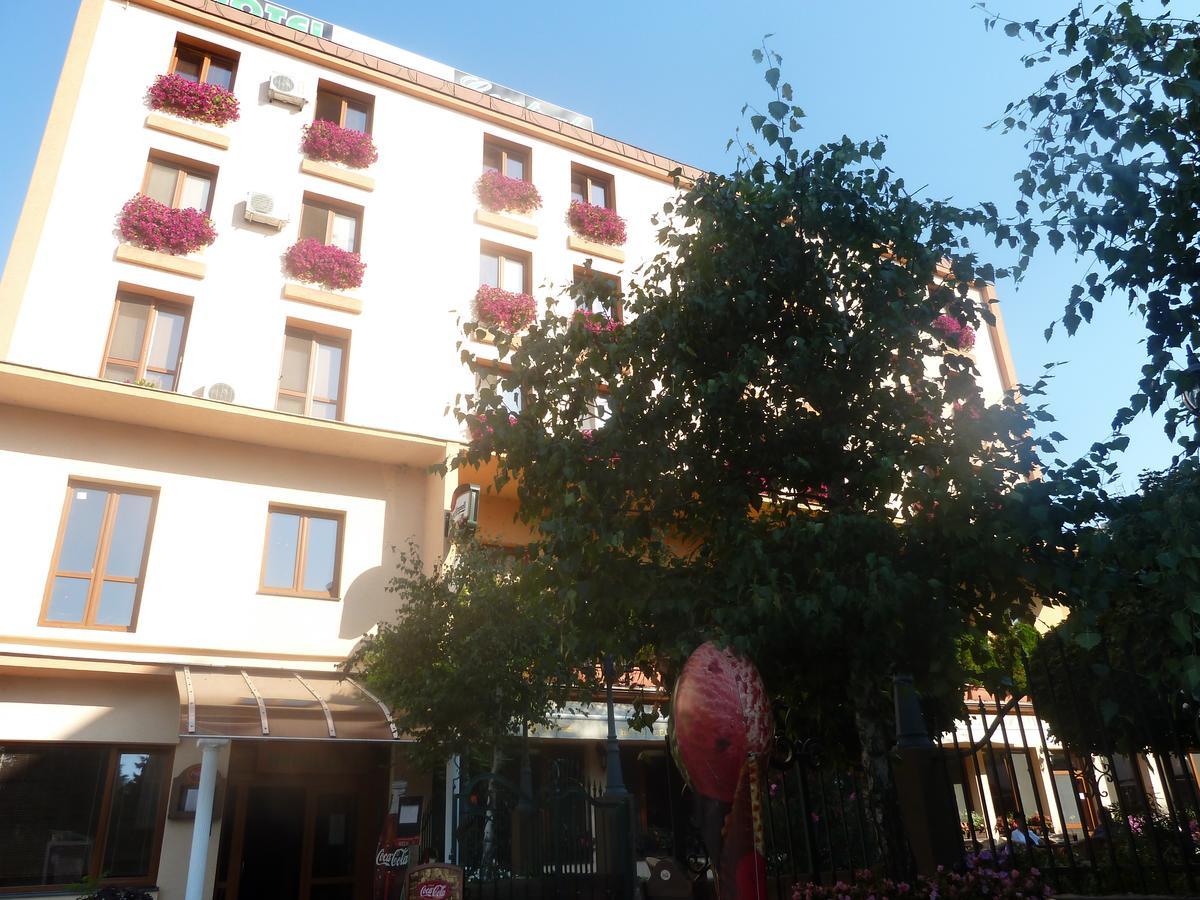 Hotel Central Sala Luaran gambar