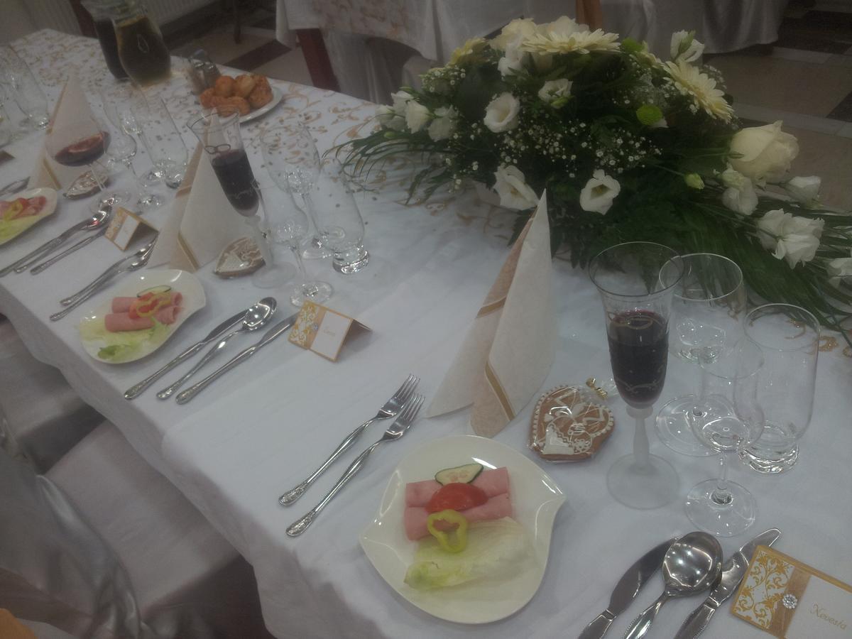 Hotel Central Sala Luaran gambar
