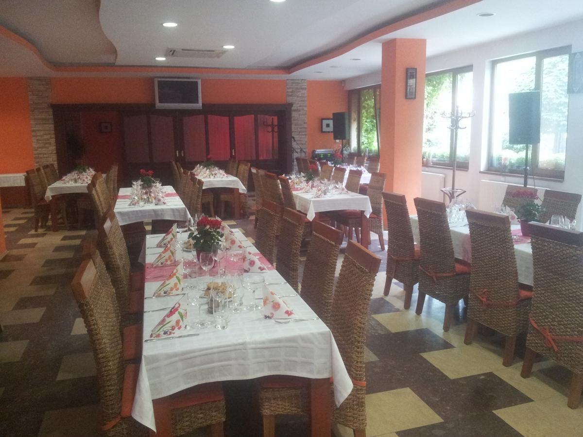 Hotel Central Sala Luaran gambar