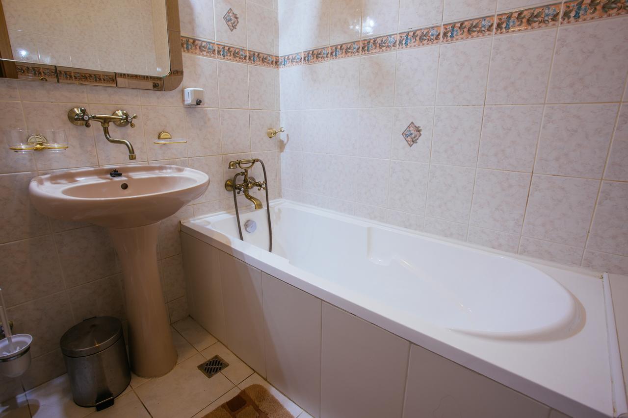 Hotel Central Sala Luaran gambar